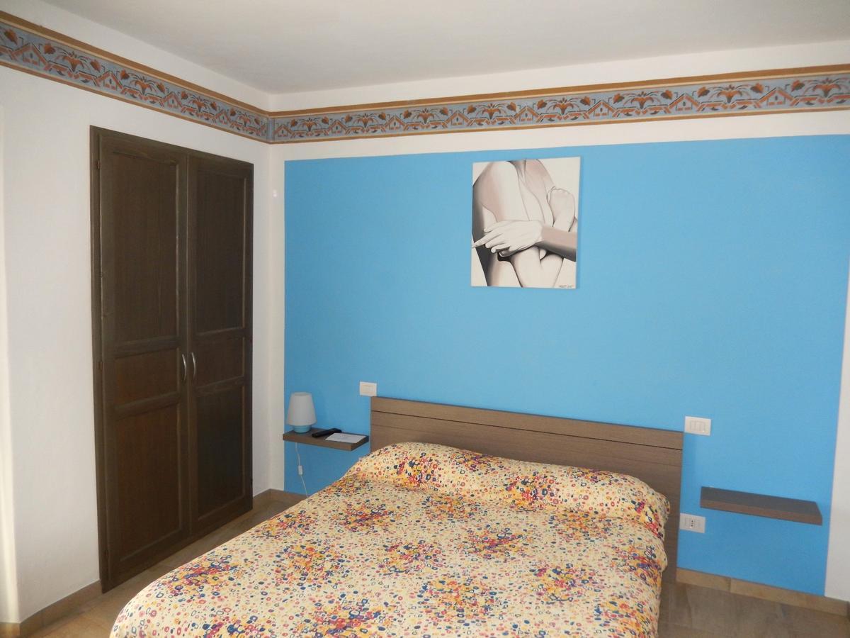 Le Colline Di Maggiora B&B Kültér fotó